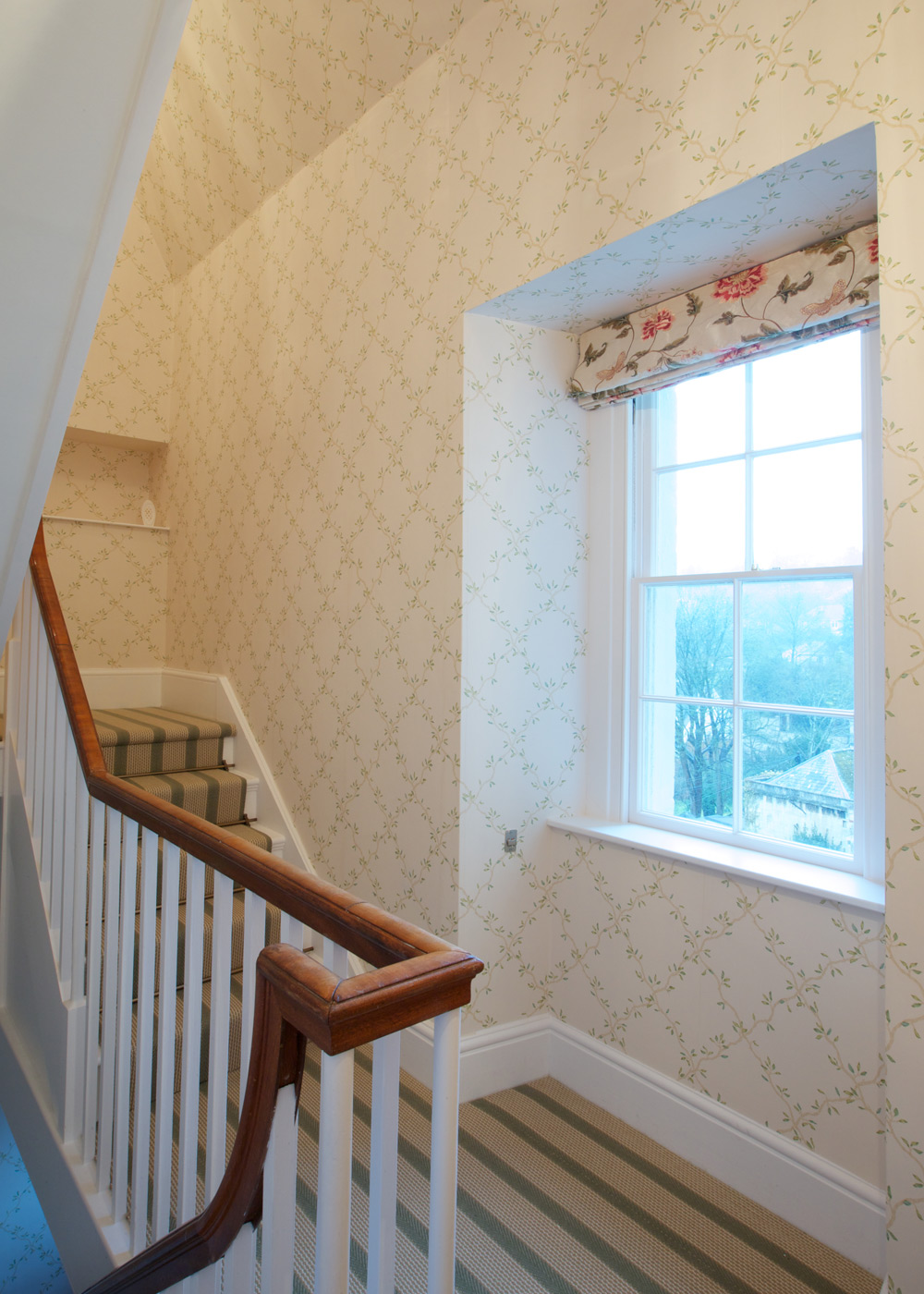 Contrasting stair pattern